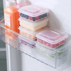 boîte à fromage dans un frigo