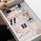 boîtes en plastique de tiroir permet de ranger le maquillage