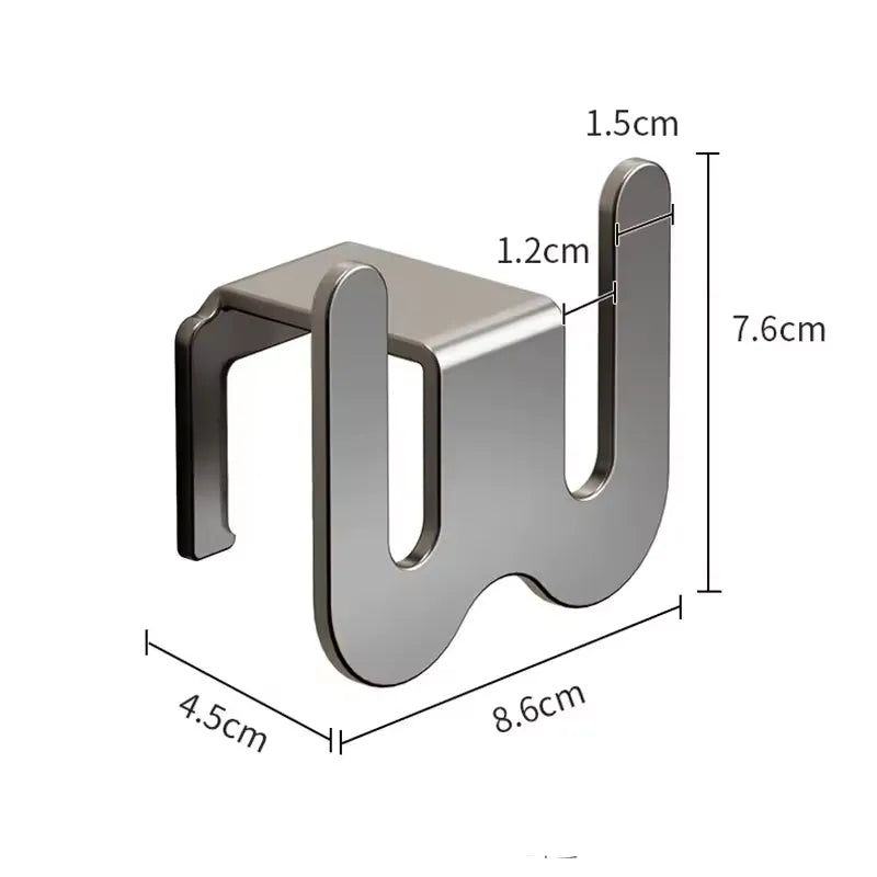 dimensions de l'organisateur mural de chaussons vide sur fond blanc