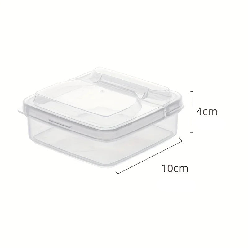 dimensions de la petite boîte organisateur pour bijoux vide sur fond blanc