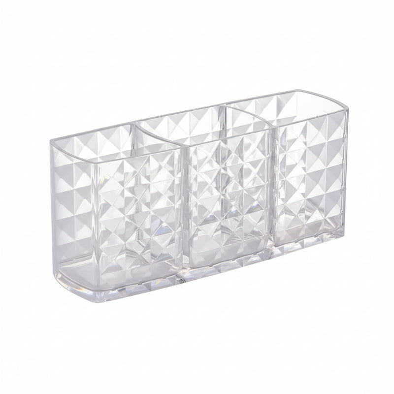 organisateur de maquillage à motif diamant vide sur fond blanc