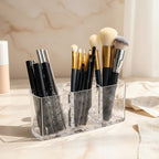 organisateur de maquillage à motif diamant sur du marbre