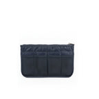 organisateur multi compartiments pour sac de couleur bleu marine sur fond blanc