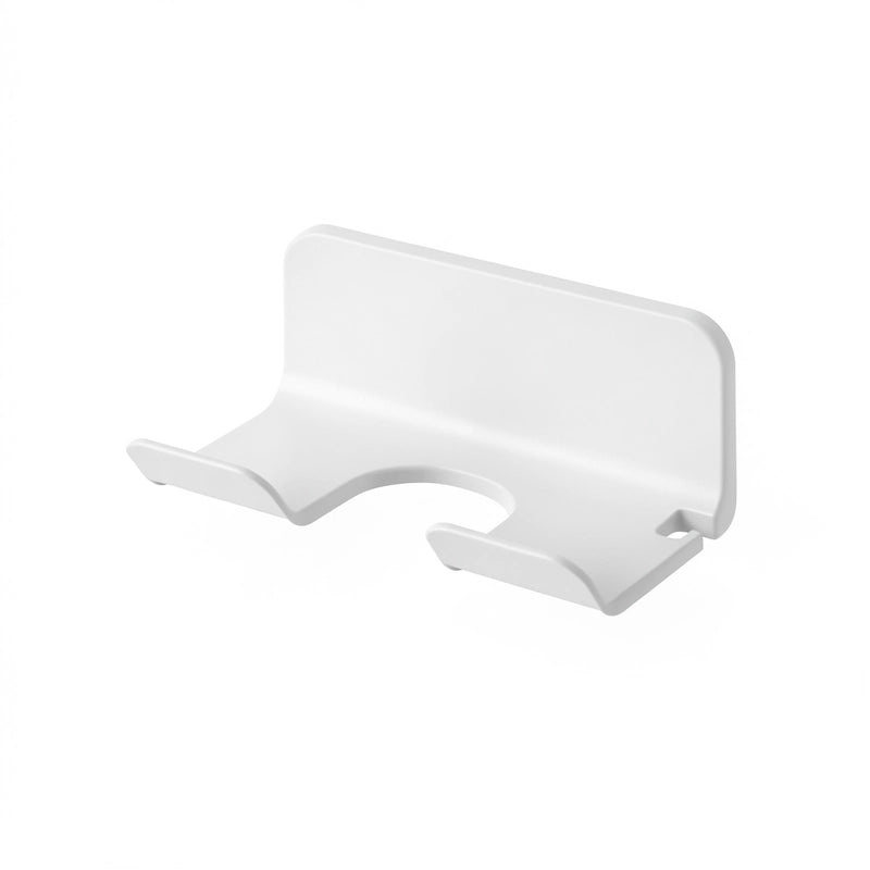 organisateur de salle de bain pour sèche-cheveux de couleur blanc sur fond blanc