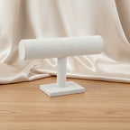 porte bracelet de couleur gris