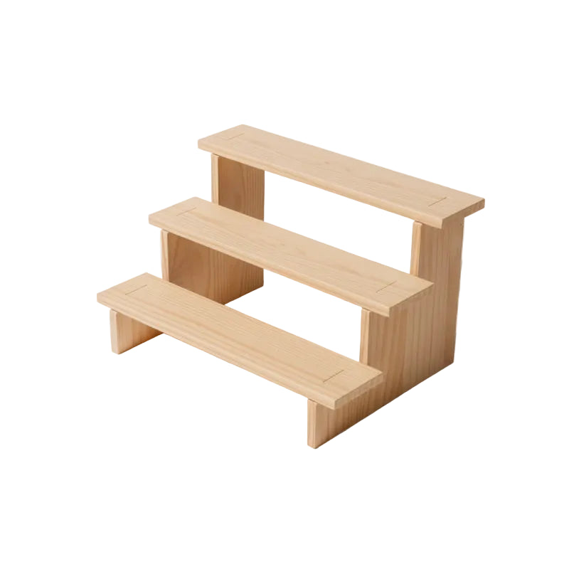 présentoir en bois pour rangement parfum sur fond blanc