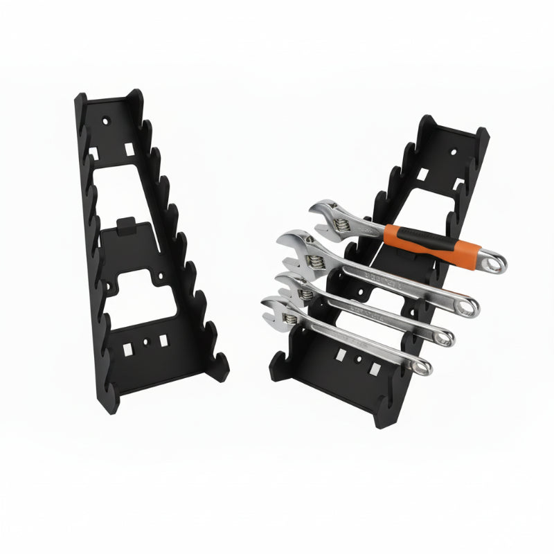 2 supports pour clés plates de couleur noir 1 vide 1 avec 3 clés sur fond blanc